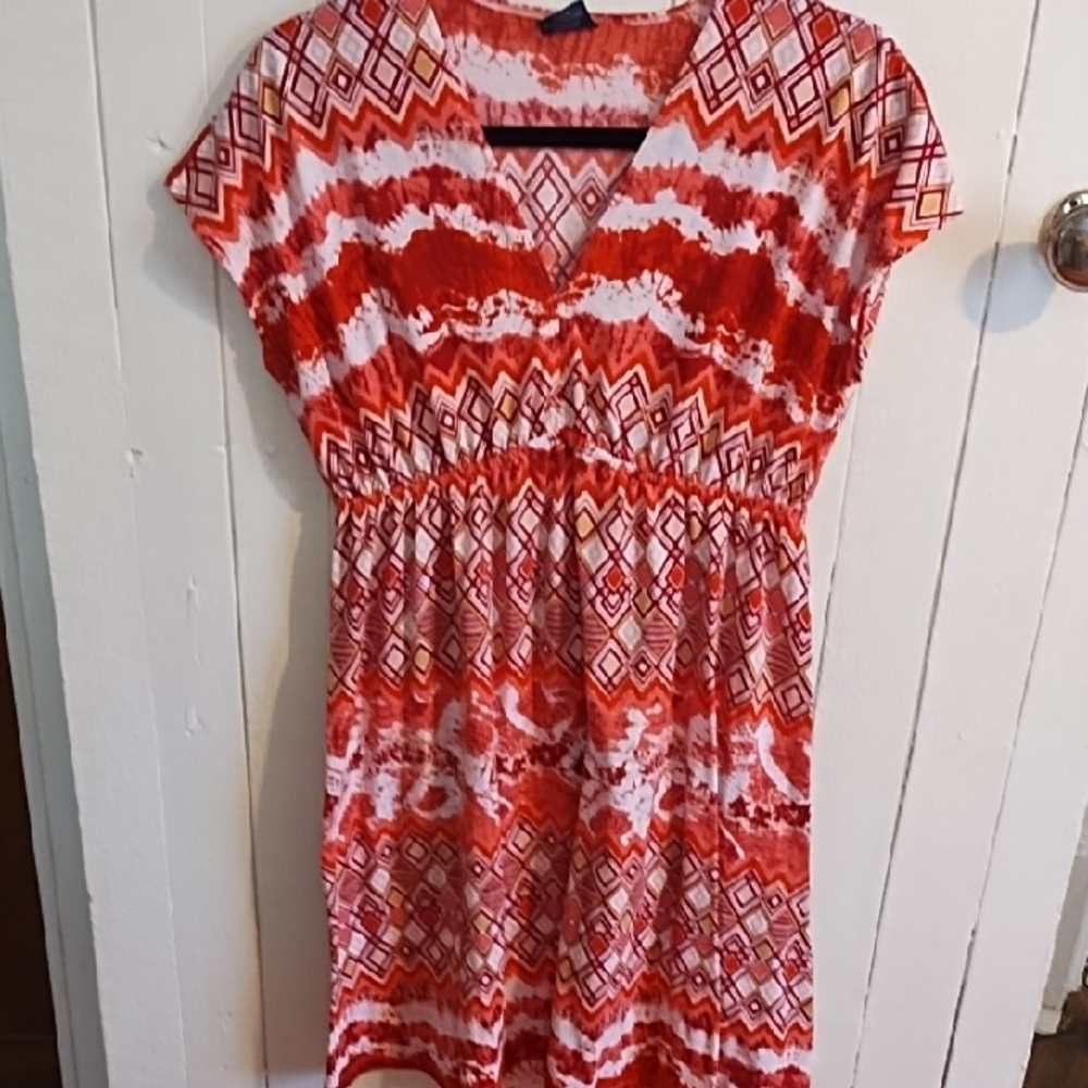 Faded Glory Vibrant Red and White Patterned Midi Dress VGC Small.
